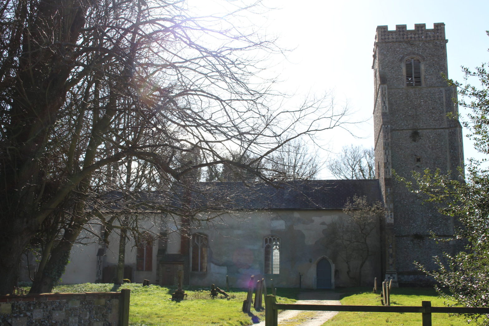 Wilford Peninsula Benefice Churches in the Wilford Peninsula (Suffolk)